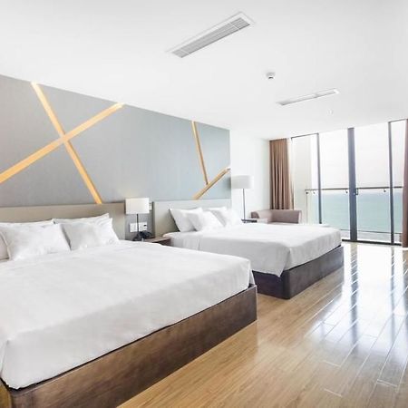 คิง ทาวน์ แกรนด์ โฮเต็ล แอนด์ เวดดิ้ง เซ็นเตอร์ Hotel ญาจาง ภายนอก รูปภาพ