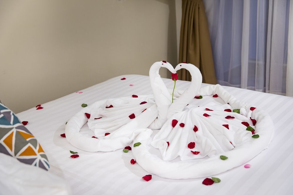 คิง ทาวน์ แกรนด์ โฮเต็ล แอนด์ เวดดิ้ง เซ็นเตอร์ Hotel ญาจาง ภายนอก รูปภาพ
